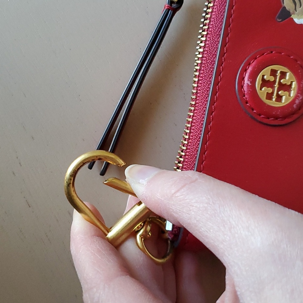 Limited Edition Tory Burch Lunar New Year Tiger Key FOB Card Case - Picture 6 of 9